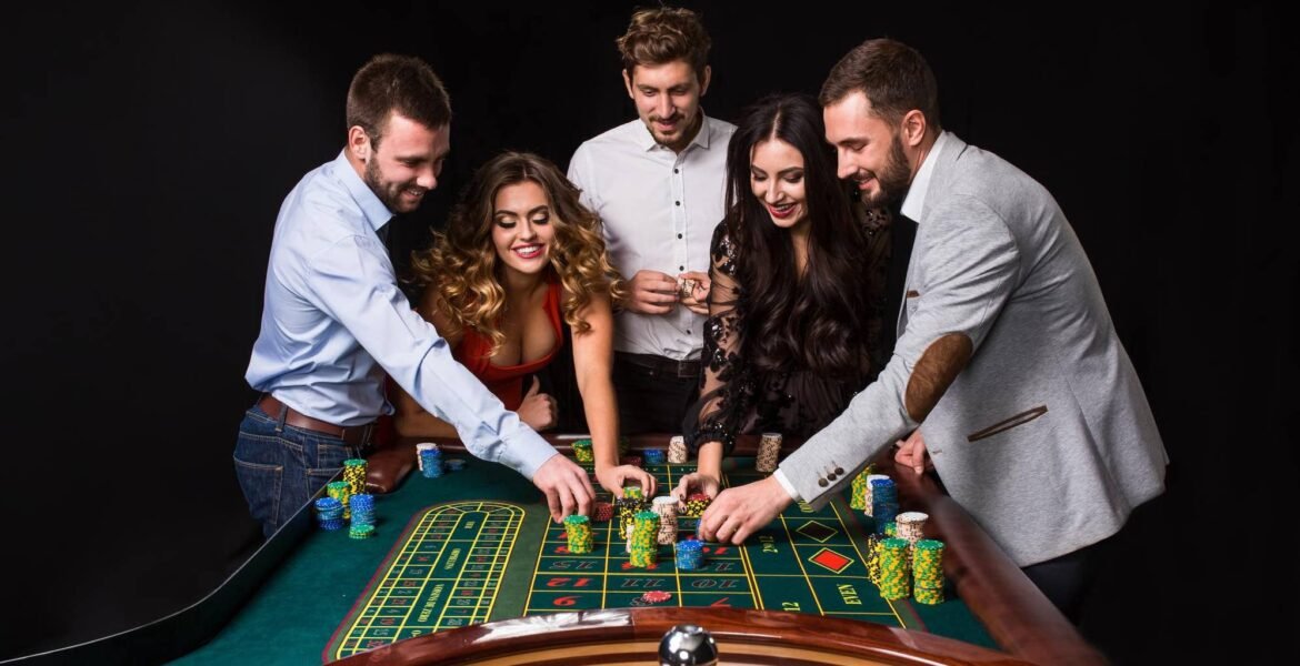 vip7777mm Online Slots နှင့် Card Games မြန်မာ ကစားသူများ